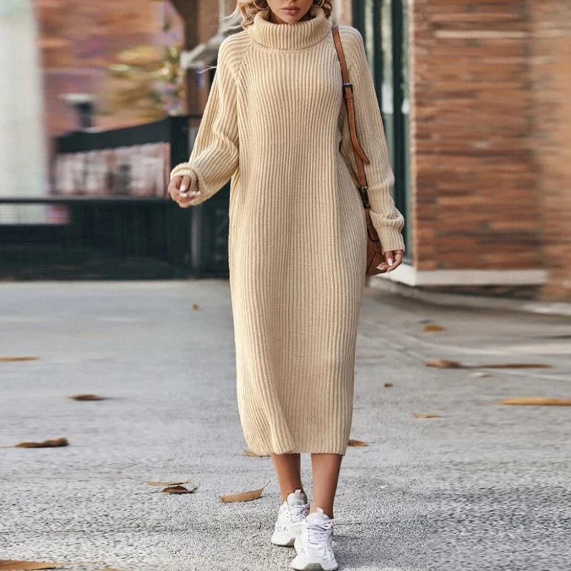 Long Knitted Dress with Collar