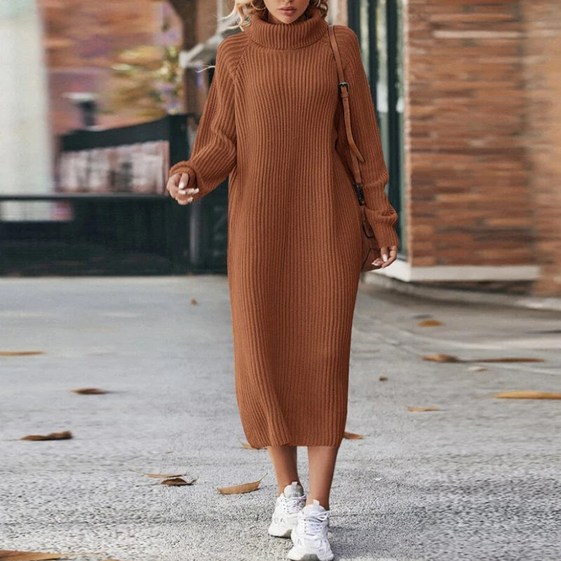 Long Knitted Dress with Collar