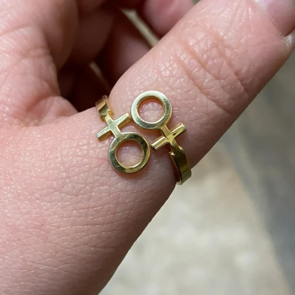 Double Venus Linked Love Ring – Gold, Silver & Rose Gold